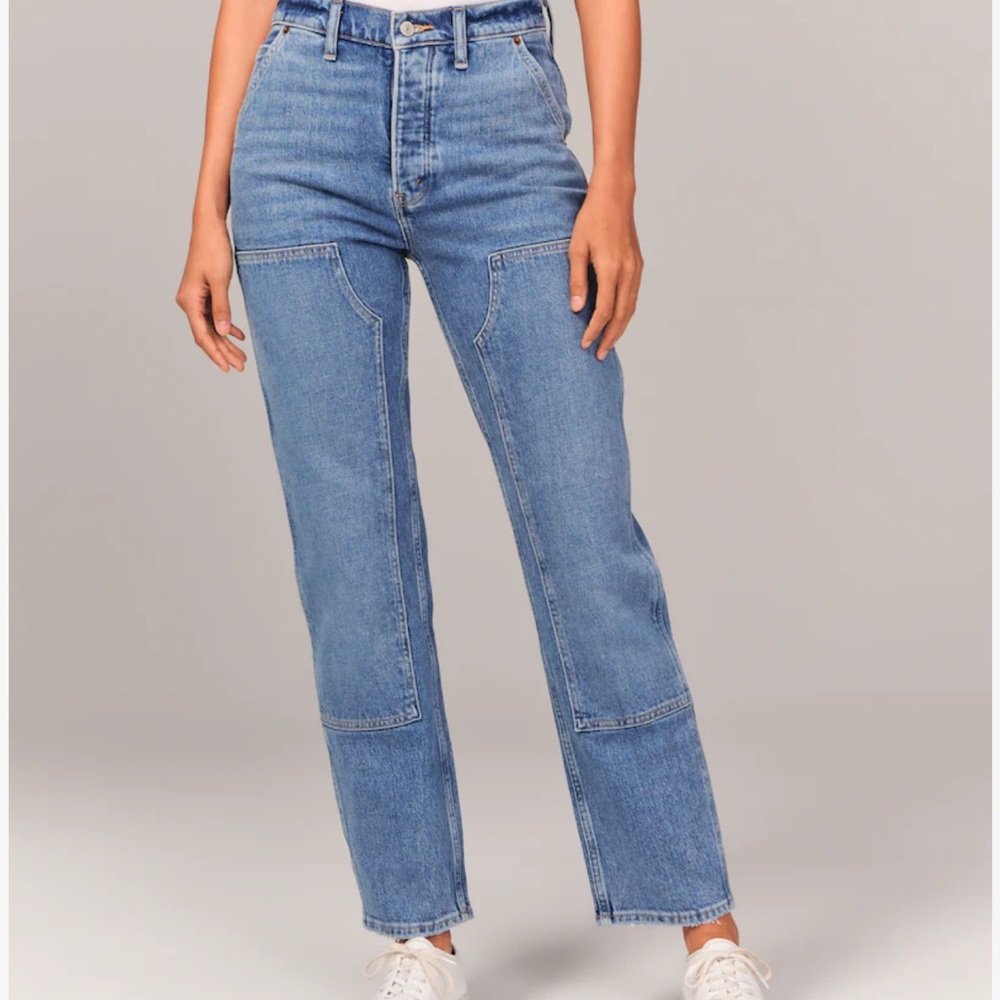 Size 26/2 (regular length) Abercrombie “curve love” Dad Carpenter Jean